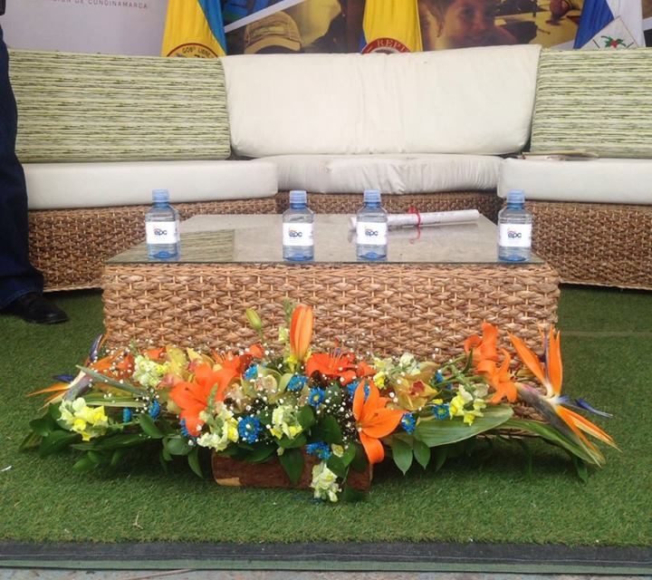 Empresas Públicas de Cundinamarca S.A. E.S.P. (EPC) Engalana las mesas principales en las visitas del programa  “GOBERNADOR EN CASA”
