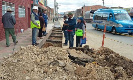 Construcción y optimización de redes de acueducto y alcantarillado cabecera municipal de Ubaté