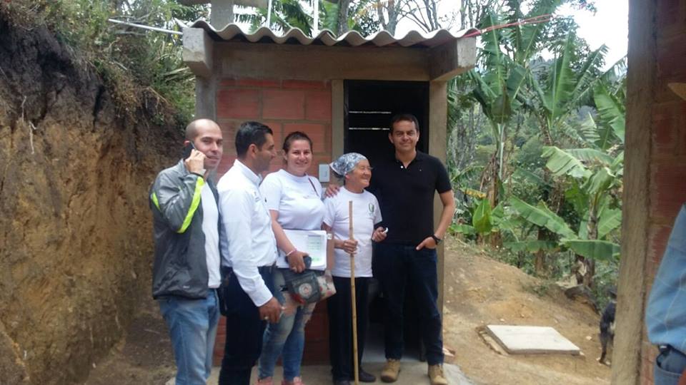 Construcción de unidades sanitarias en la zona rural del municipio de Albán