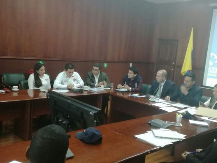 Empresas Públicas de Cundinamarca S.A. E.S.P. (EPC) en cabeza del Dr. Andrés Ernesto Díaz Hernández, gerente general de EPC en convenio con la Unidad Administrativa Especial para la Gestión del Riesgo