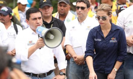 Empresas Públicas de Cundinamarca S.A. ESP continúa brindado ayuda a familias damnificadas en Caparrapí.