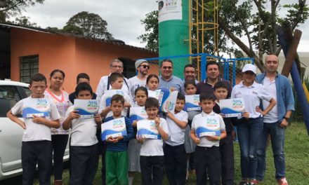 1084 niñas y niños de los sectores rurales de cundinamarca se han beneficiado del programa agua vida y saber.